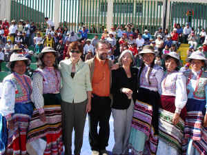 Monumento_Eloy11jun2006l.jpg (609665 bytes)